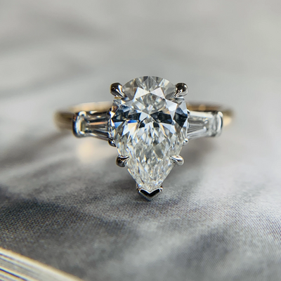 Fresh Lab-Grown Diamonds, Timeless Engagement Ring Designs