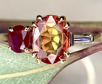 DW Trends 2022: Bi-Color Sapphire Engagement Rings