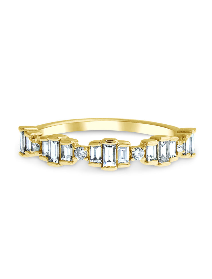 Unique baguette and round diamond wedding band in yellow gold