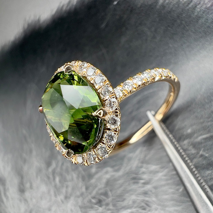 Wrenley 5.01 Carat Natural Oval-Cut Green Sapphire Halo Engagement Ring Eco-Friendly 14k Yellow Gold