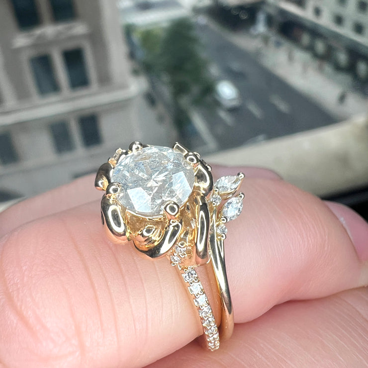 Celesta Curved Wedding Ring