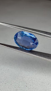 Unique One of A kind natural sapphire for use in a custom engagement ring Video