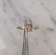 Video Tia 1ct Cushion Cut Diamond & Baguette Engagement Ring