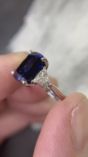 VIDEO 4 carat sapphire engagement ring with trillion diamond accents. DANA WALDEN BRIDAL.