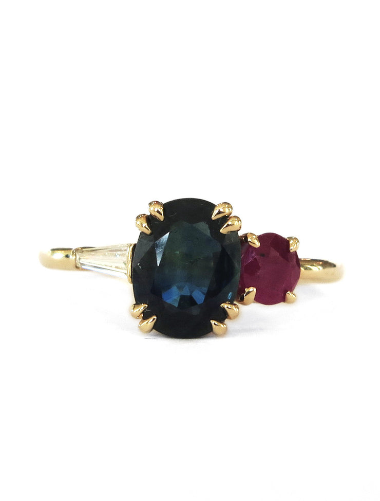 Unique sapphire cluster engagement ring with ruby & baguette accents in yellow gold - Fabiola