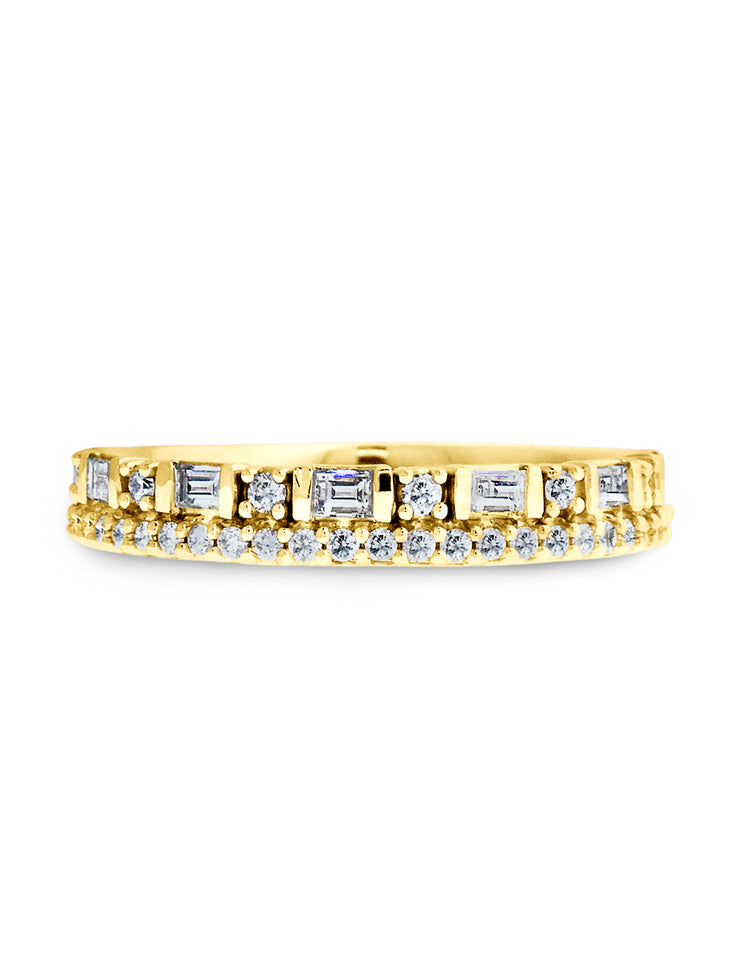 Unqiue double row diamond wedding band in yellow gold