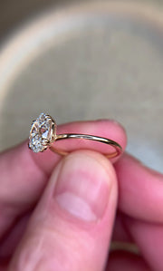 Video: The Jessa Oval Diamond Halo